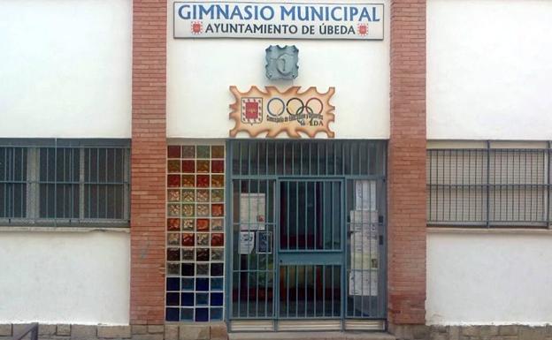 Habilitado el gimnasio municipal de Úbeda para albergar a quienes viven en la calle