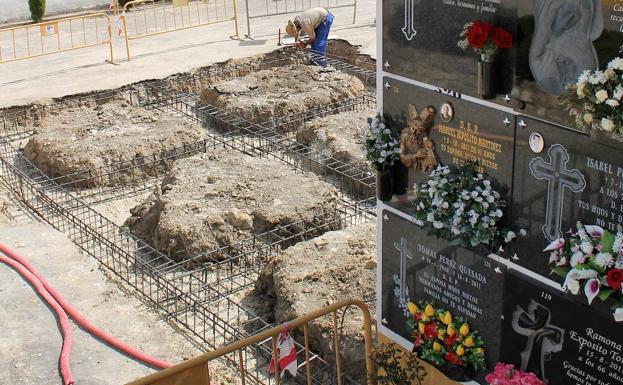 Suspendidas todas las obras municipales en Úbeda salvo las del cementerio