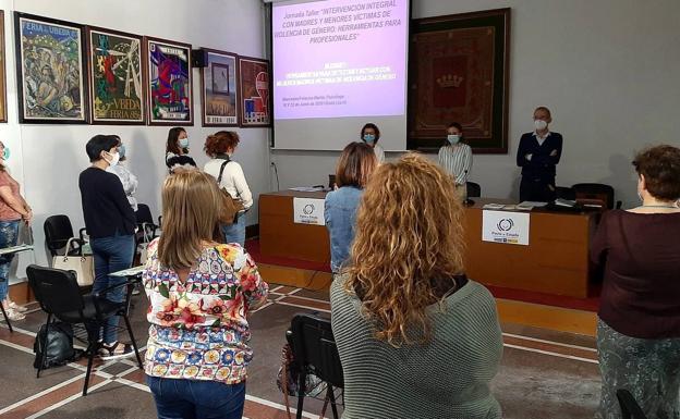 Formación para intervenir con madres y menores víctimas de violencia de género