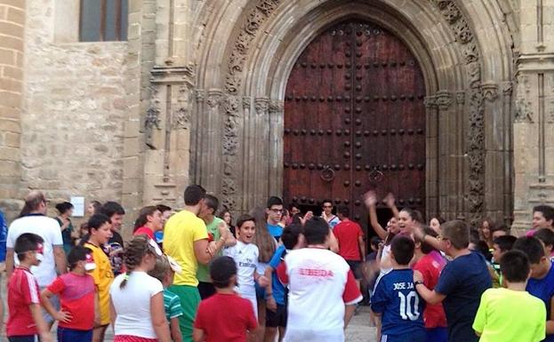 Suspendidos el Veranillo de San Nicolás y el campamento de la cofradía de las Lágrimas