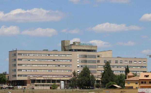 CCOO desaprueba la gestión de la gerencia del hospital durante la pandemia