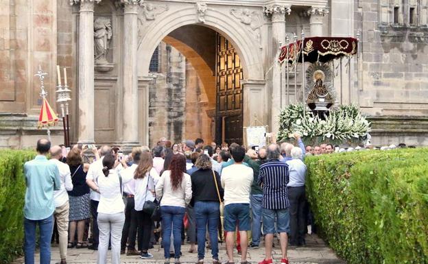 No habrá procesión por la festividad de la Virgen de Guadalupe ni posterior traslado