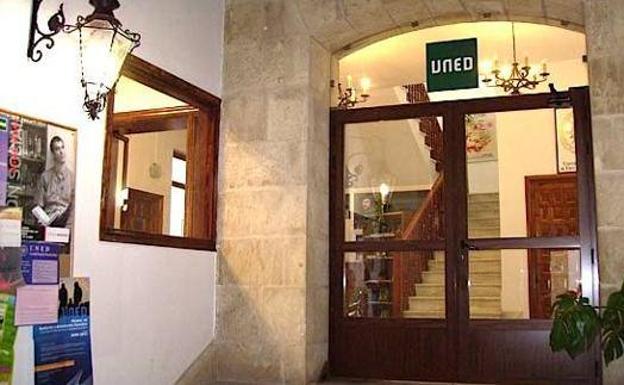 Unas 500 personas se examinan esta semana en la UNED de Úbeda