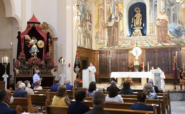Celebración de la festividad de San Miguel Arcángel, pero sin procesión