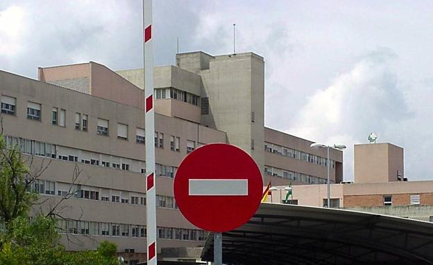 Catorce casos en el brote detectado en la planta de cirugía del hospital de Úbeda