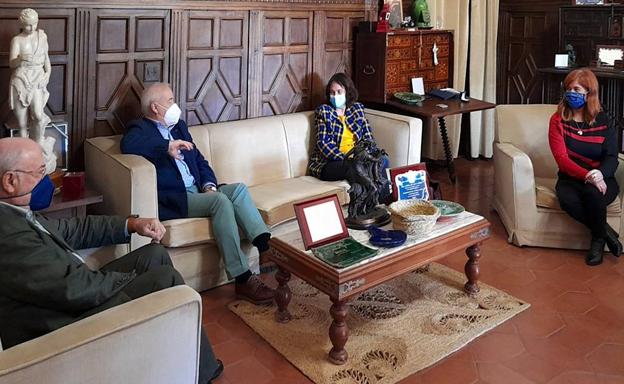 El Ayuntamiento y la UNED estrechan su colaboración