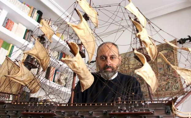 Un andaluz descubre que España puede reivindicar el tesoro de un barco hundido en Chile