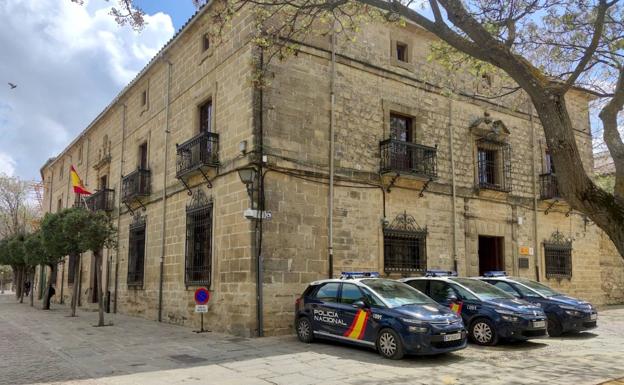 Detenido un hombre en Úbeda por catorce robos con fuerza en establecimientos