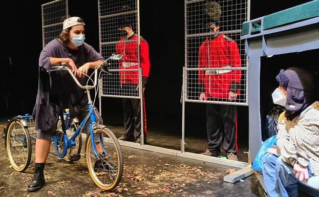 La escuela municipal de Úbeda abrió en Sevilla el Encuentro de Teatro Inclusivo y Comunitario