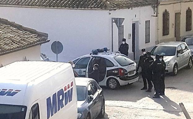 Quince detenidos tras el registro de siete domicilios en Úbeda y dos en Jódar en una operación contra el narcotráfico