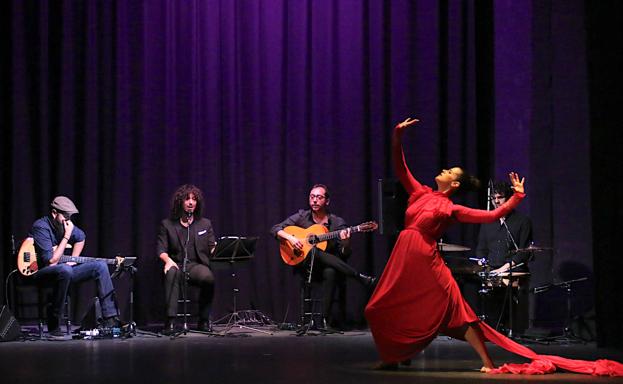 La israelí Adva Yer estrenó su última creación en Flamencos y Mestizos
