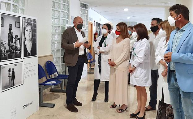 El hospital de Úbeda acoge la exposición 'Héroes y heroínas' sobre pacientes ostomizados
