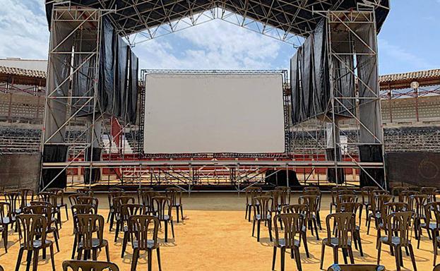 El cine de verano en la plaza de toros comenzará el próximo 19 de julio