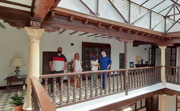 Traslado del Ayuntamiento tras 147 años en el Palacio Vázquez de Molina