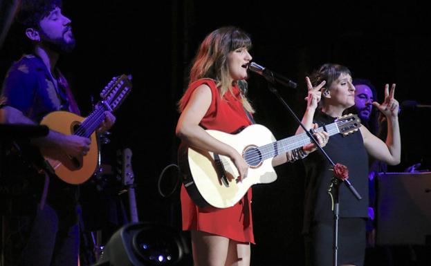 Rozalén hizo aflorar las emociones en el tercer fin de semana de conciertos de FestMuve