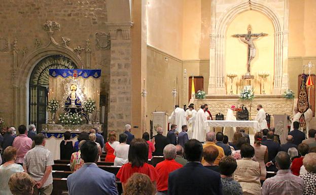 Diferentes cultos de cara a la festividad de la Virgen de Guadalupe