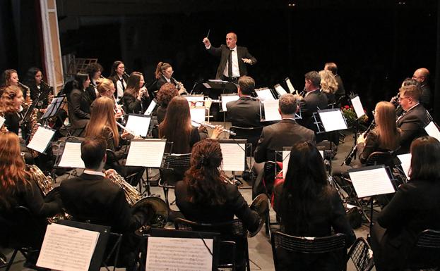 Quinta edición de la Muestra de Música Castrense a cargo de la Agrupación Musical Ubetense