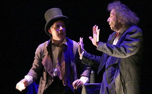 Música y humor durante el espectáculo 'Mestre Fufo: Circoncherto' de la compañía FanFinFon