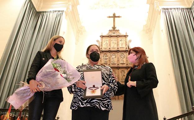 Entrega de la Medalla de Oro de Úbeda a Diego Martínez en el primer aniversario de su muerte