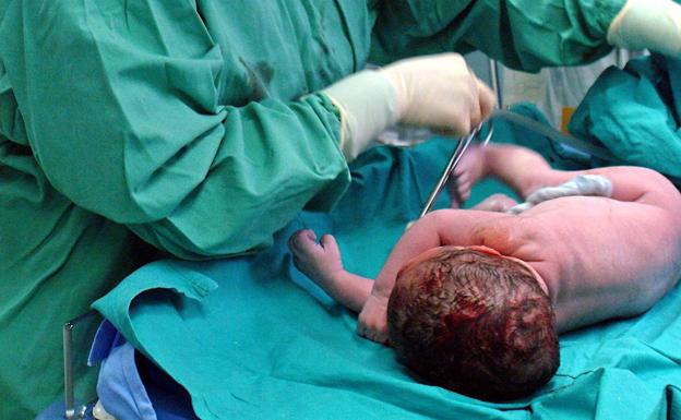 El Hospital San Juan de la Cruz atendió 975 partos el pasado año