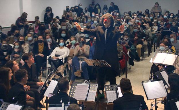 La Agrupación Musical Ubetense celebrará su concierto de Navidad «por narices» y por duplicado