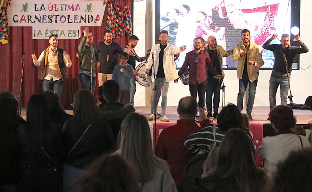 Buen ambiente en la última Carnestolenda organizada por el Cuarteto Primero
