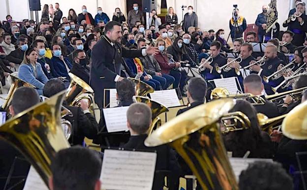 'Amor y Cigarreras', un concierto memorable para los amantes de la música cofrade