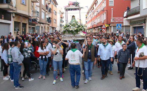 Jornada de reencuentros durante el regreso de la romería de la Virgen de Guadalupe