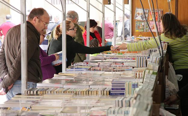La Feria del Libro llegará a la plaza de Andalucía con diferentes actividades culturales