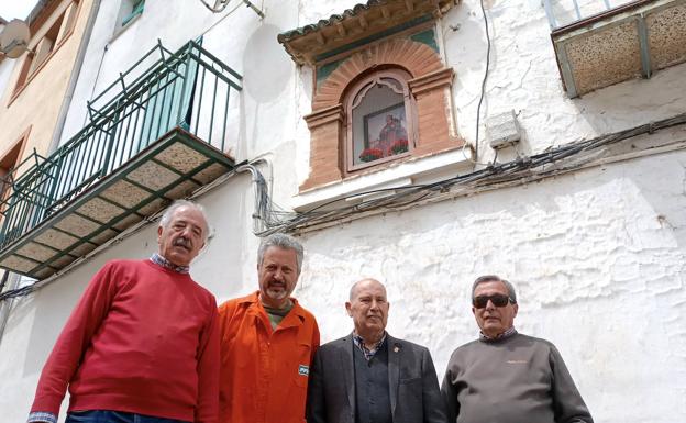 Recuperada la hornacina de San Roque existente en la calle Gallo