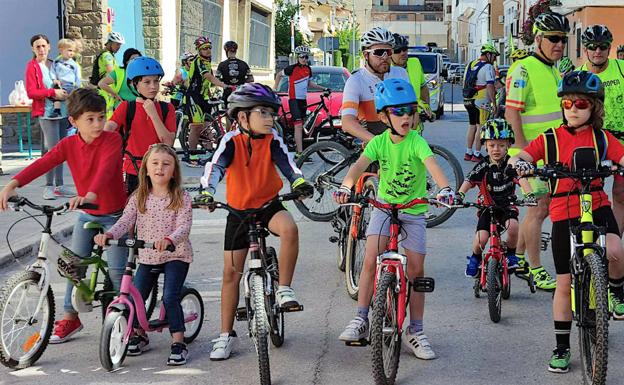 Amplia participación en las actividades del Día de la Bicicleta