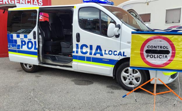 Dos nuevas furgonetas para la Policía Local y Protección Civil