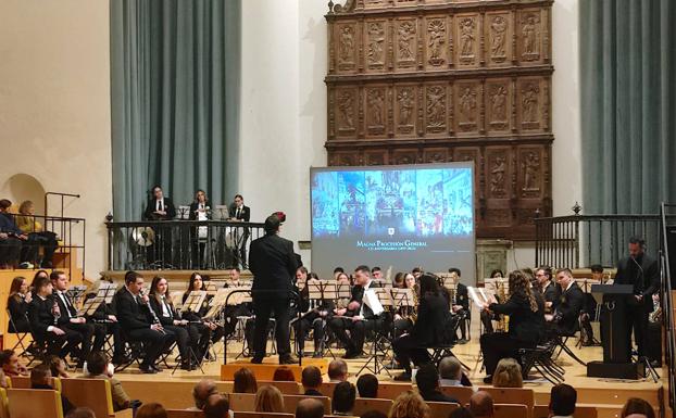 Música, imágenes y palabras para conmemorar el 125 aniversario de la Procesión General