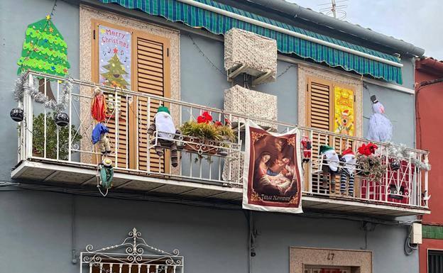 Un concurso para llevar la Navidad a fachadas y balcones