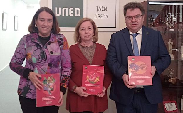 La UNED renueva y amplía su fondo bibliográfico sobre Pedagogía y Educación