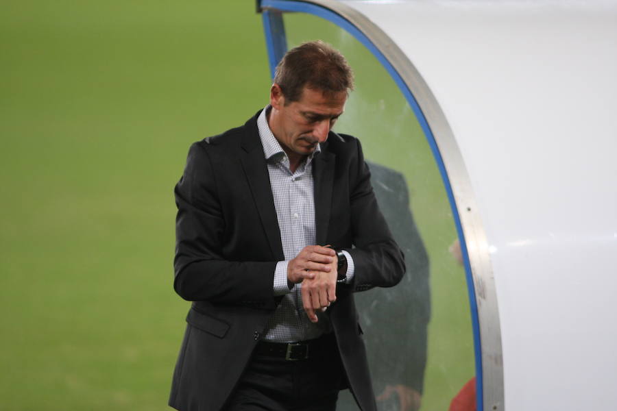 La UD Almería destituye a Ramis