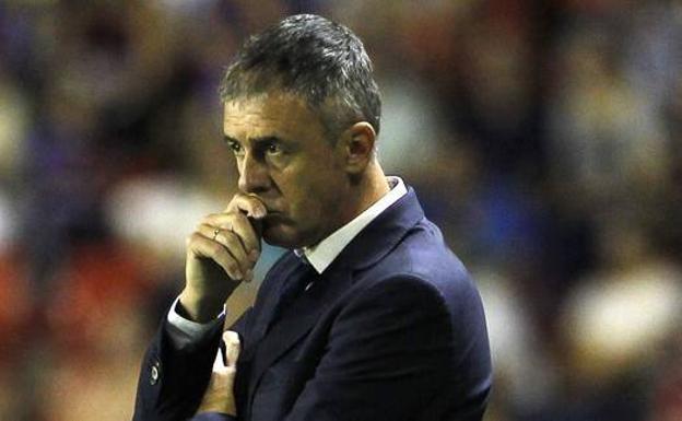 El Almería firma a Lucas Alcaraz