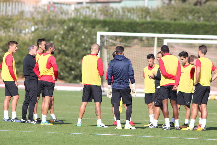 El Almería de Fran Fernández no recupera efectivos