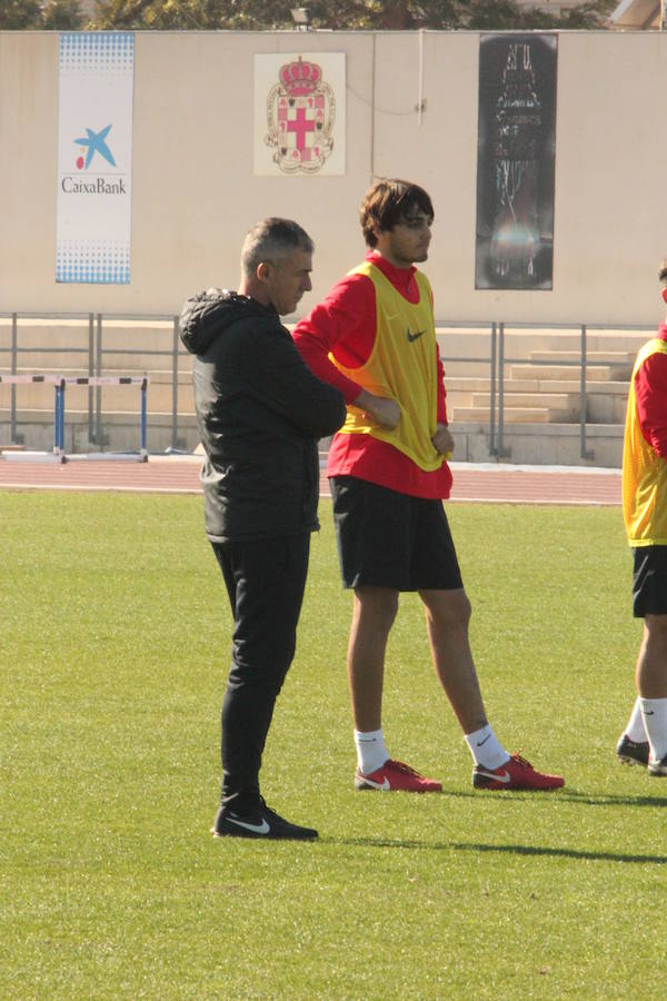 El Almería cuenta con los nuevos