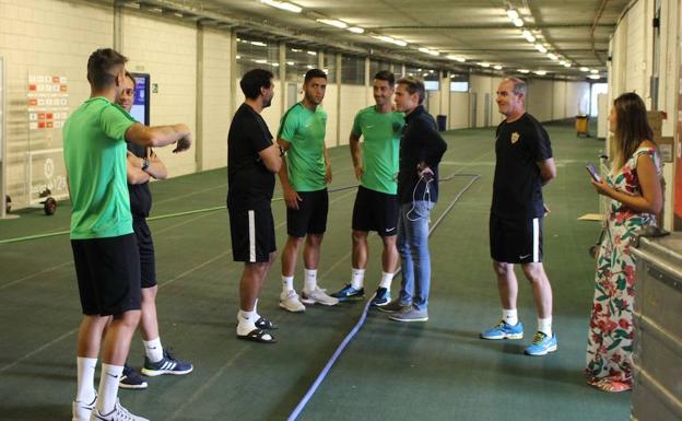 El Almería comprueba cómo late el corazón de su plantilla