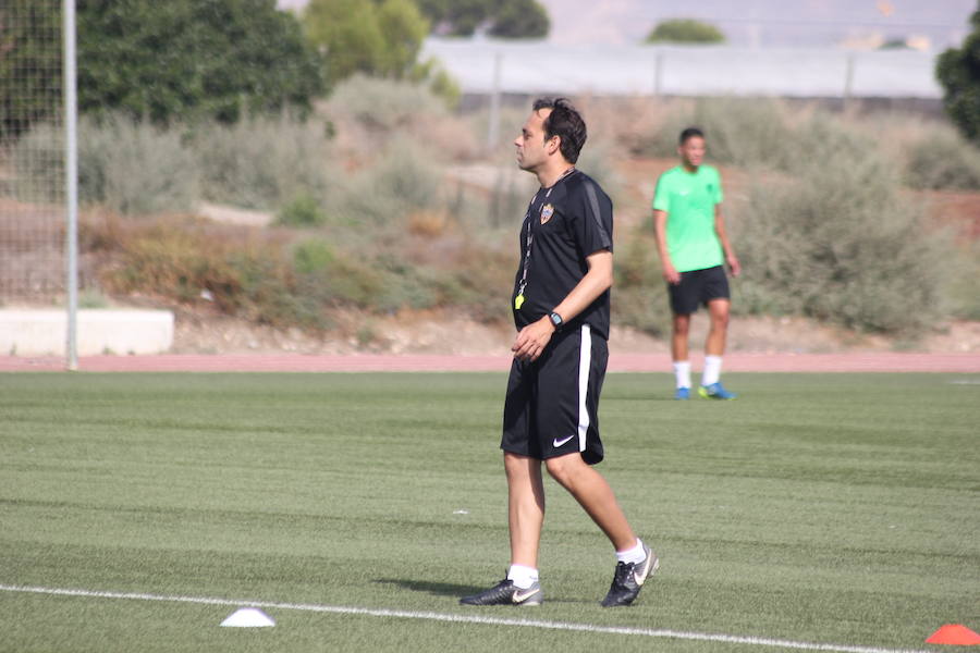 Fran Fernández quiere triunfos para «ganar confianza para jugar»