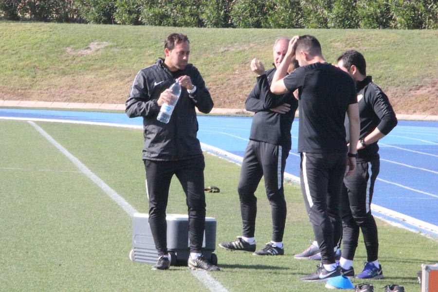 Fran Fernández quiere a un Almería «excelente» en Mallorca