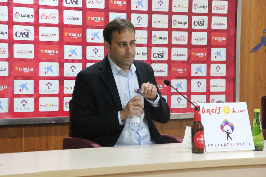 Fran Fernández pide que la afición se fije en lo deportivo