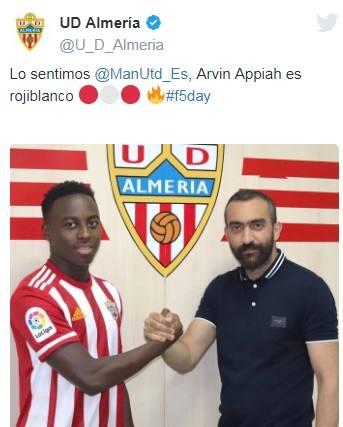 El Almería trolea al Manchester United con la llegada de Appiah