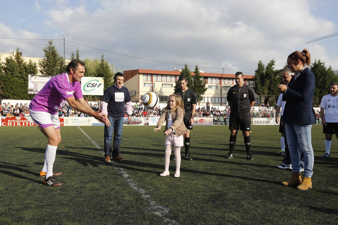 Una fiesta 'futbolera' para la pequeña Triana