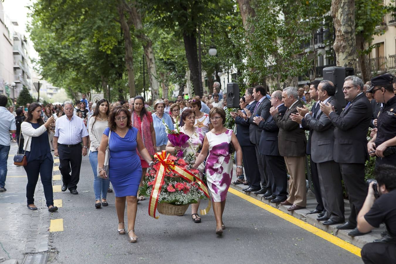 Ofrenda floral a la Virgen de las Angustias