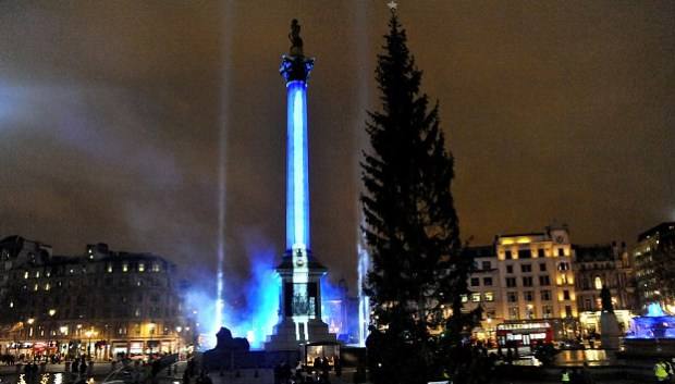 33.000 euros para convertir la Columna de Nelson de Trafalgar Square en un sable láser