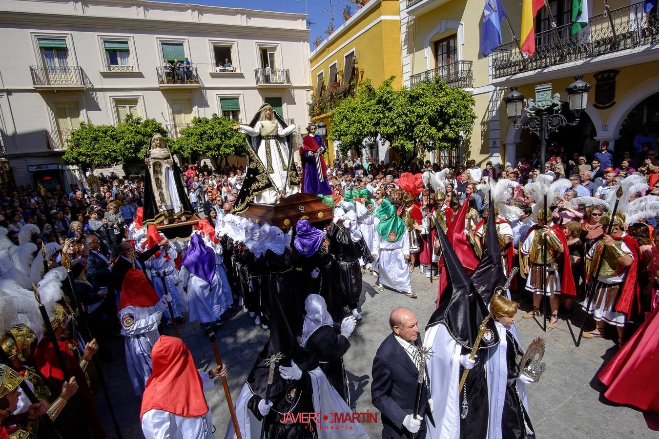 El Paso, por las calles de Almuñécar