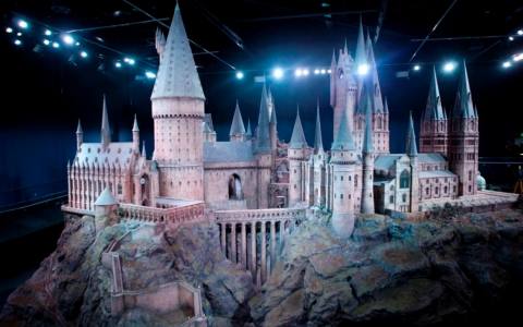 ¿Quieres desayunar en el castillo de Hogwarts con Harry Potter?