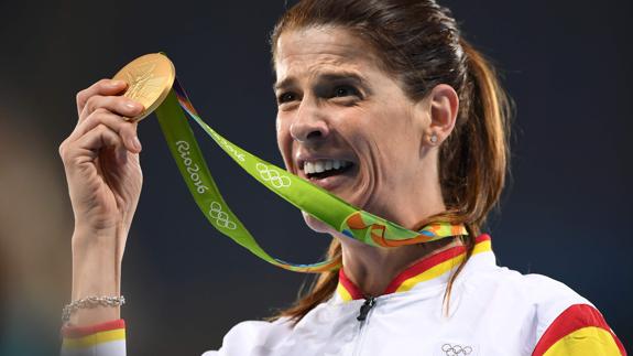 Ruth Beitia, tan alta como el oro